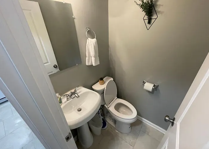 Apartamento The Yale Townhouse- 2 Br Columbus