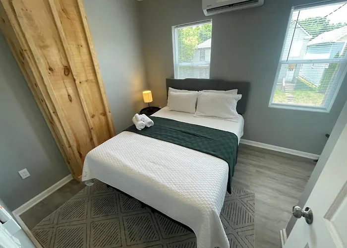Apartamento The Yale Townhouse- 2 Br *